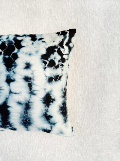 Tie - Dye Indigo White Handwoven Cushion Cover 16x16 Cushion Cover